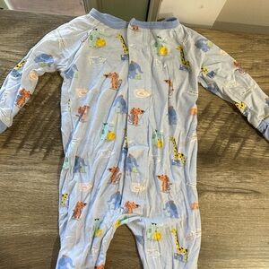 Magnetic Me 0-3 month gown